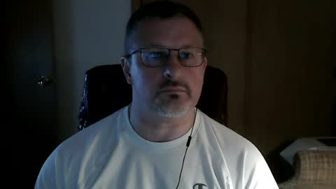 Snapshot of lookin75 chatting on July 11, 2026, 4:15 am lookin75 online show from July 11, 2026, 4:15 am