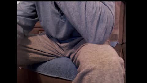 looking469 online show from March 12, 2025, 1:08 pm