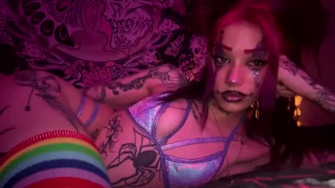 Snapshot of lookingforlona chatting on October 4, 2025, 3:26 am lookingforlona online show from October 4, 2025, 3:26 am