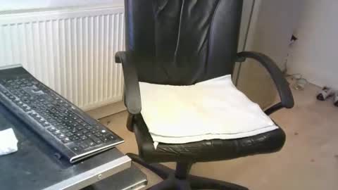 Lookingforx666 online show from October 20, 2025, 6:58 am