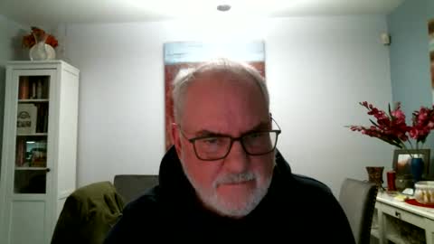 loop102 online show from February 1, 2025, 1:02 am