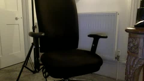 loose565 online show from February 3, 2026, 2:53 am