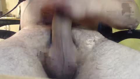 loquito261 online show from February 16, 2025, 6:10 pm