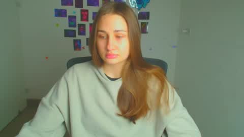 Lora online show from March 24, 2026, 6:51 am