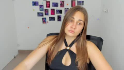 Lora online show from July 20, 2026, 5:33 am
