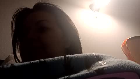 Lora online show from December 29, 2024, 8:37 pm