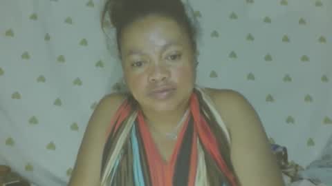 LorahVane online show from May 19, 2026, 2:07 am
