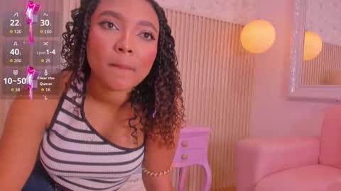 Snapshot of loraine_rios chatting on February 8, 2026, 4:16 am Loraine Rios online show from February 8, 2026, 4:16 am