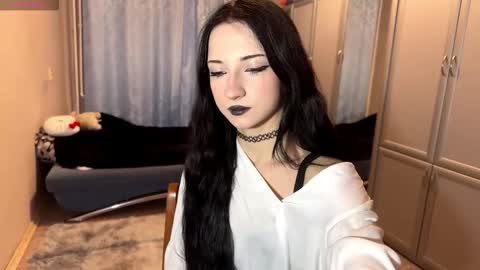 Snapshot of loraleeownby chatting on February 21, 2026, 3:57 pm Hello there im Luna Im new here Lets have fun online show from February 21, 2026, 3:57 pm