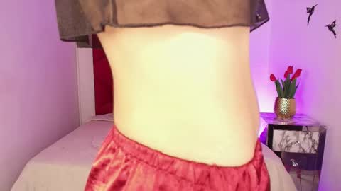 LORELI online show from September 10, 2025, 6:35 am