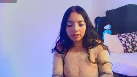 Loren online show from May 29, 2026, 10:19 pm