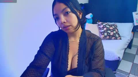Loren online show from June 1, 2026, 9:05 pm