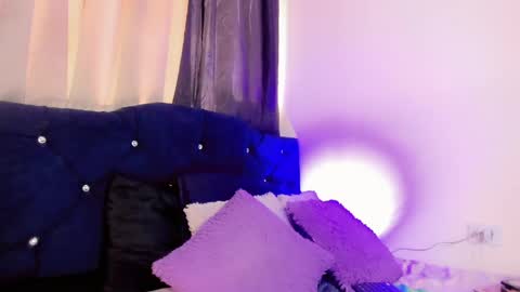 Snapshot of lorena_capelli_ chatting on May 25, 2026, 7:09 pm lesly lorena online show from May 25, 2026, 7:09 pm