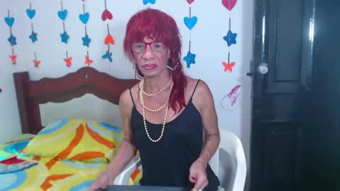 Snapshot of lorenacapelli chatting on April 10, 2026, 12:05 am Lorena Capelli online show from April 10, 2026, 12:05 am