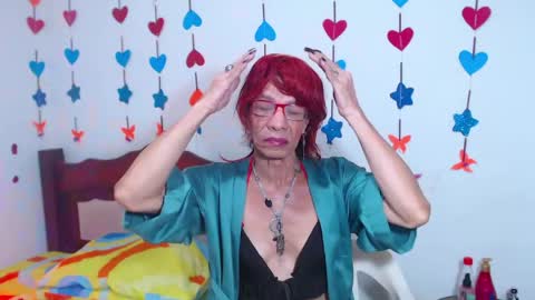 Snapshot of lorenacapelli chatting on May 8, 2026, 12:10 pm Lorena Capelli online show from May 8, 2026, 12:10 pm