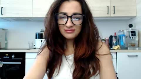 Snapshot of lorenneinspiring chatting on September 16, 2025, 6:14 am LorenneInspiring online show from September 16, 2025, 6:14 am