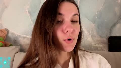 Snapshot of lorettadunnelli chatting on May 21, 2026, 5:20 pm Chloe for Fan BlackHole online show from May 21, 2026, 5:20 pm