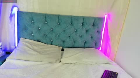 LorettMatthew online show from February 16, 2025, 3:47 am