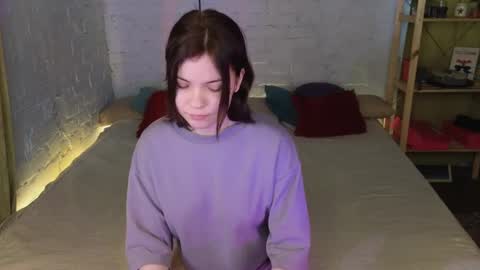 Snapshot of lori_juce chatting on January 19, 2025, 8:39 am Lara online show from January 19, 2025, 8:39 am