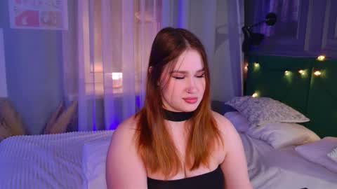 Snapshot of lori_mason chatting on November 22, 2025, 7:02 pm Lori online show from November 22, 2025, 7:02 pm