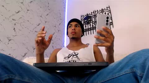 Snapshot of lorian_vikel chatting on October 12, 2025, 8:52 pm Lorian Vikel online show from October 12, 2025, 8:52 pm