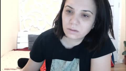 LorraGrey online show from March 10, 2025, 5:00 am