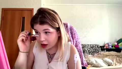 Stasha online show from July 22, 2026, 3:31 am