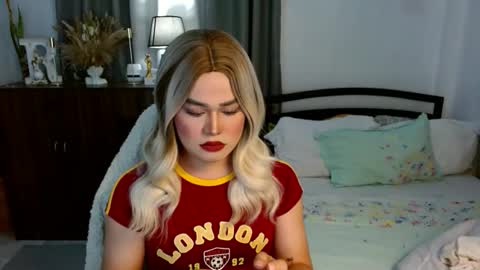 Snapshot of los_bondad chatting on November 4, 2025, 11:42 am Los online show from November 4, 2025, 11:42 am