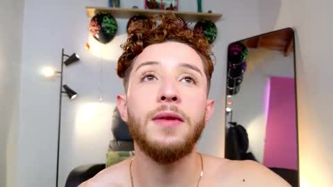 JUAN  JUAN online show from February 22, 2026, 5:11 pm