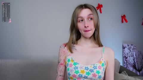 Jess online show from April 28, 2026, 2:27 am