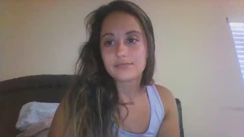 lotusflowerbomb95 online show from April 21, 2026, 4:56 pm