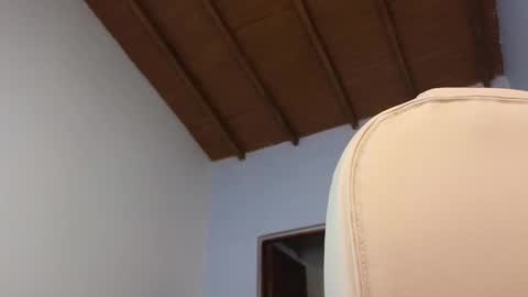  Lou Rosse  online show from February 14, 2025, 8:26 pm