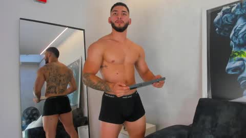 Louis online show from April 17, 2026, 11:35 am