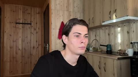 Mark online show from April 15, 2026, 2:57 pm