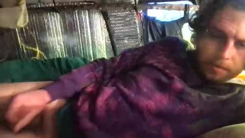 louisxxx077 online show from April 20, 2026, 11:35 am