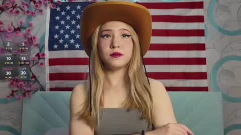 lovamanda online show from June 10, 2026, 9:25 pm