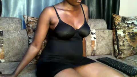 Snapshot of love1378 chatting on March 3, 2025, 7:17 pm Cynthia. A online show from March 3, 2025, 7:17 pm