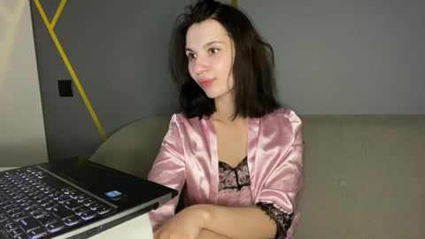 Snapshot of love23kiss chatting on June 8, 2026, 6:41 pm love23kiss online show from June 8, 2026, 6:41 pm