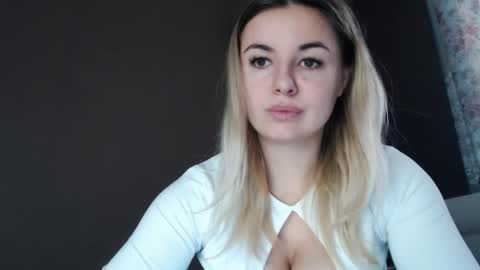 Snapshot of love_dom_meg chatting on March 12, 2026, 9:48 am Megane online show from March 12, 2026, 9:48 am