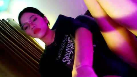 Seren online show from February 26, 2026, 4:11 am