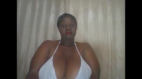 Lynn online show from December 3, 2024, 3:41 am