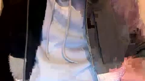 lovecoquin online show from April 4, 2026, 3:05 am