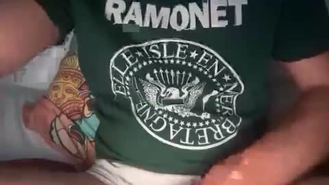 lovecoquin online show from April 6, 2026, 6:53 pm