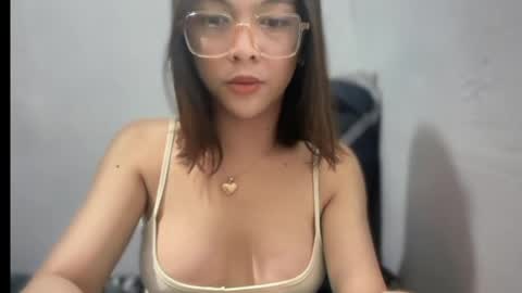 Gelly online show from April 4, 2026, 5:32 pm