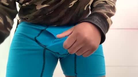 Snapshot of lovefeetonmyface29 chatting on January 19, 2025, 11:56 am lovefeetonmyface29 online show from January 19, 2025, 11:56 am