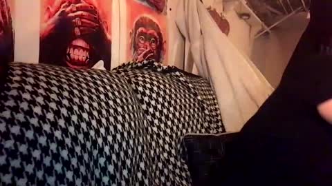 Snapshot of lovefuckingnsucking chatting on January 28, 2025, 4:08 am Ashley and Leon online show from January 28, 2025, 4:08 am