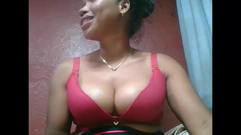 loveinlife750427 online show from November 25, 2025, 7:08 am