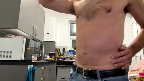 Snapshot of loveit23456 chatting on November 12, 2025, 1:06 am getnaked123 online show from November 12, 2025, 1:06 am