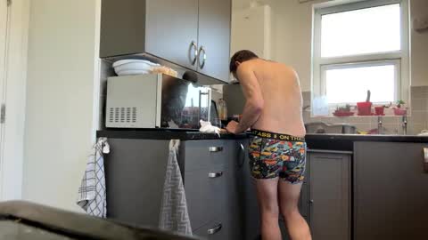 getnaked123 online show from April 22, 2026, 11:01 am