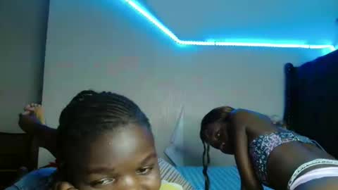 Snapshot of lovelent_shaz chatting on February 20, 2026, 4:29 pm Shaz online show from February 20, 2026, 4:29 pm